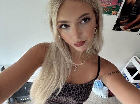 777keely Голи Изтичания OnlyFans Снимки 11