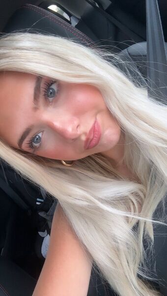777keely Голи Изтичания OnlyFans Снимки 15