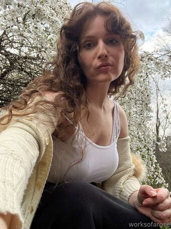 A. Rose Голи Изтичания OnlyFans Снимки 12