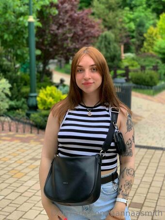 aannaasmith Голи Изтичания OnlyFans Снимки 34
