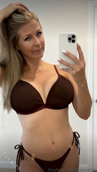 Abby Smart Голи Изтичания OnlyFans Снимки 9