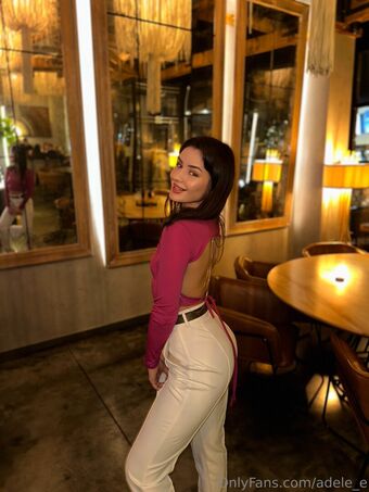 adele_e Голи Изтичания OnlyFans Снимки 6