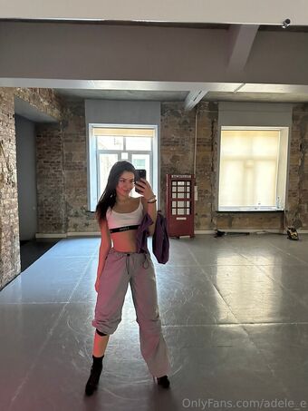 adele_e Голи Изтичания OnlyFans Снимки 14