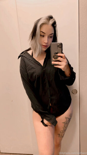 aelflaed Голи Изтичания OnlyFans Снимки 21