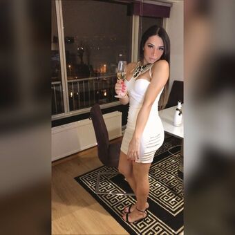 Agatha Onlyhot Голи Изтичания OnlyFans Снимки 1