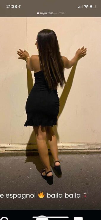 Ahlou Голи Изтичания OnlyFans Снимки 11