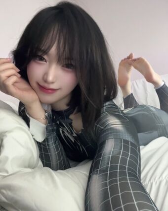 AHRI Голи Изтичания OnlyFans Снимки 10