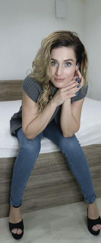 alessa_fiore Голи Изтичания OnlyFans Снимки 36