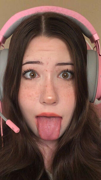 Alicia Jade Голи Изтичания OnlyFans Снимки 2