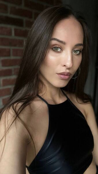 alinasollo Голи Изтичания OnlyFans Снимки 19