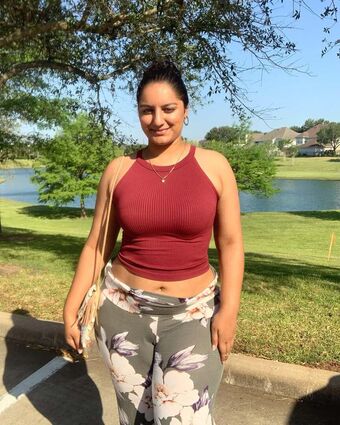 Alisha Swaidan Голи Изтичания OnlyFans Снимки 6