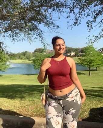 Alisha Swaidan Голи Изтичания OnlyFans Снимки 7