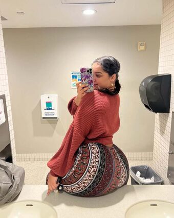 Alisha Swaidan Голи Изтичания OnlyFans Снимки 11