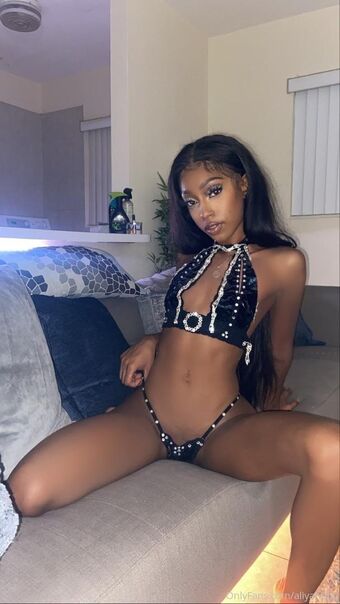 aliyahdenae