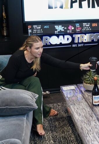 Allie Clifton Голи Изтичания OnlyFans Снимки 13