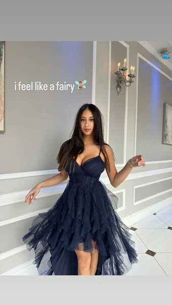 allyn Голи Изтичания OnlyFans Снимки 12