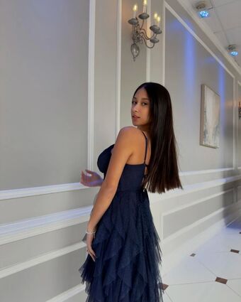 allyn Голи Изтичания OnlyFans Снимки 14