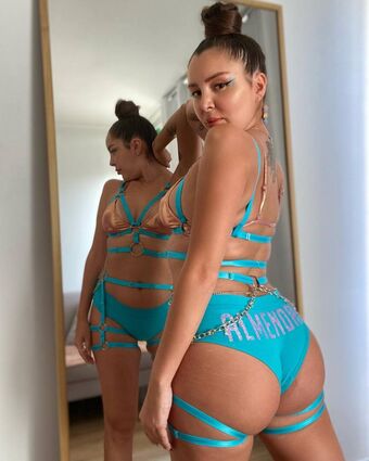 Almendranh Голи Изтичания OnlyFans Снимки 8