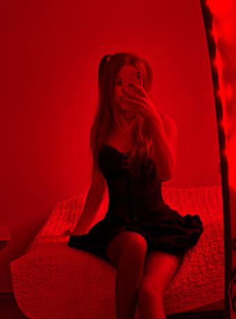 alus1a Голи Изтичания OnlyFans Снимки 1