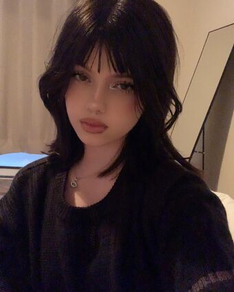 Amanderinn Голи Изтичания OnlyFans Снимки 12