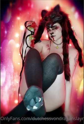 Amber Hellfire Голи Изтичания OnlyFans Снимки 16