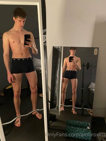 ambroxios Голи Изтичания OnlyFans Снимки 10