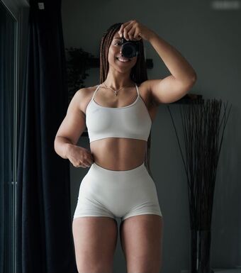Amina Dembele