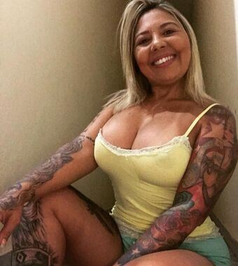 Angela Silva Голи Изтичания OnlyFans Снимки 8