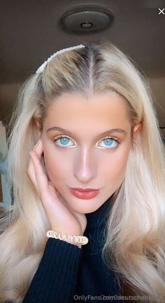 anna.lo Голи Изтичания OnlyFans Снимки 3