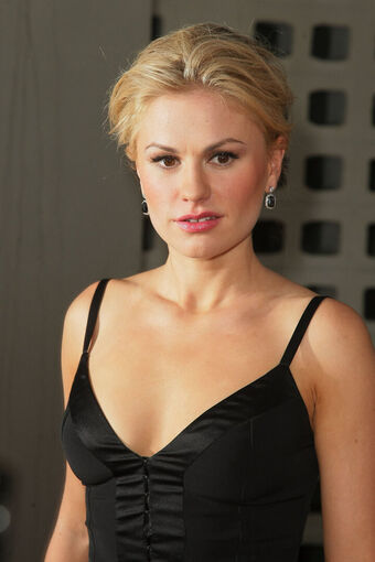 Anna Paquin Голи Изтичания OnlyFans Снимки 4