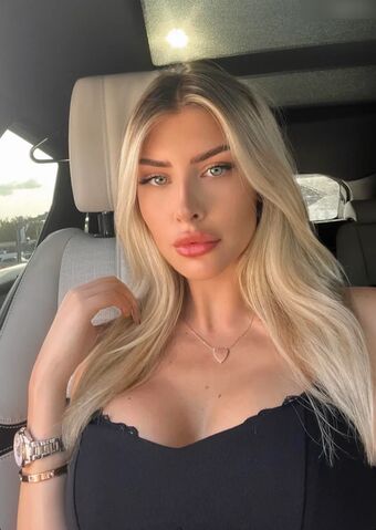 Annchenaugustine Голи Изтичания OnlyFans Снимки 11