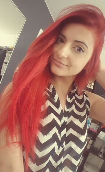 AnnieFuchsia