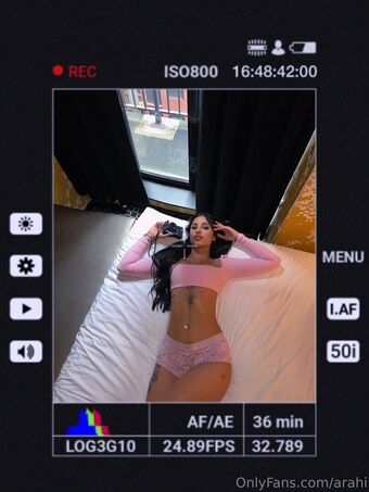 arahi Голи Изтичания OnlyFans Снимки 18