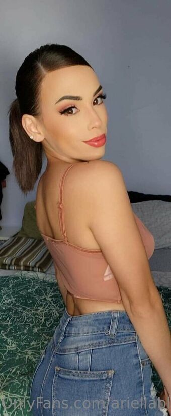 ariellabloom Голи Изтичания OnlyFans Снимки 32