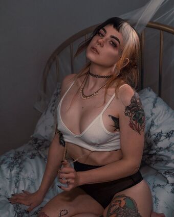Ashesbardole Голи Изтичания OnlyFans Снимки 11