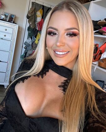 Ashlyn Sharp