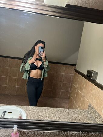 Audralee1k