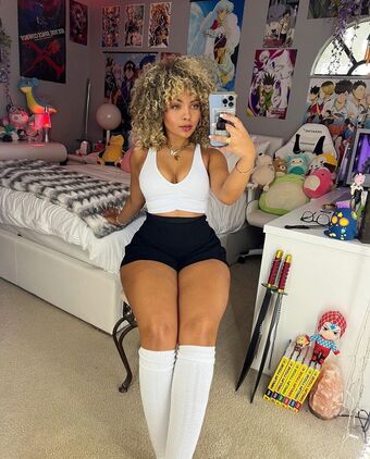 Avanti Голи Изтичания OnlyFans Снимки 41