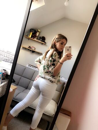 Averytinyleaf Голи Изтичания OnlyFans Снимки 8