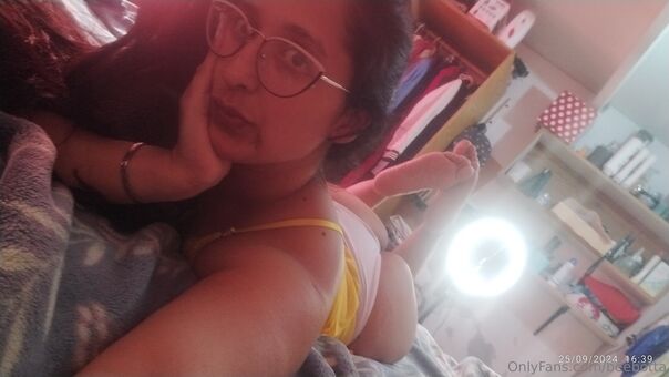 beebotta Голи Изтичания OnlyFans Снимки 39