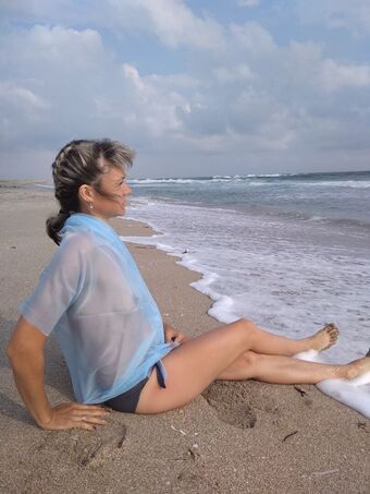 belkasis Голи Изтичания OnlyFans Снимки 6