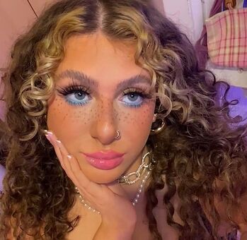 Beth G Голи Изтичания OnlyFans Снимки 29