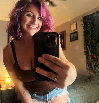 bigboobblondeee