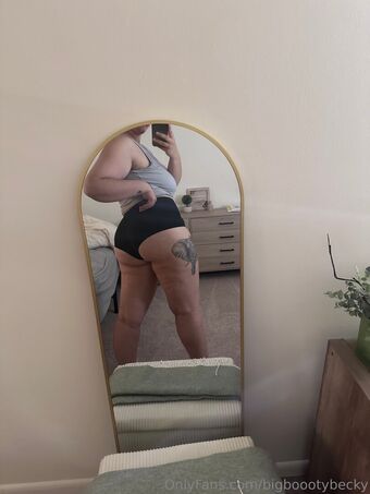 bigboootybecky