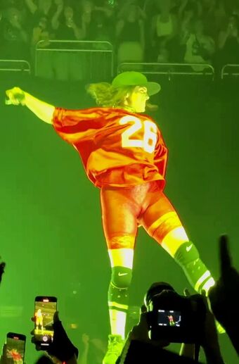 Billie Eilish Голи Изтичания OnlyFans Снимки 1321