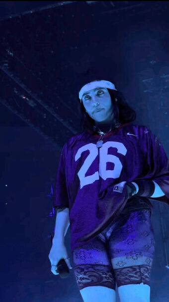 Billie Eilish Голи Изтичания OnlyFans Снимки 1326