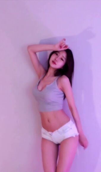 BJ Seoa Голи Изтичания OnlyFans Снимки 1