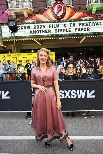 blakelively Голи Изтичания OnlyFans Снимки 12