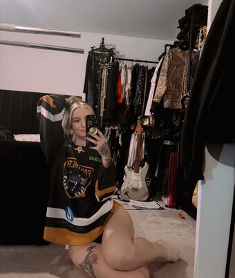 Bludaisy Голи Изтичания OnlyFans Снимки 12