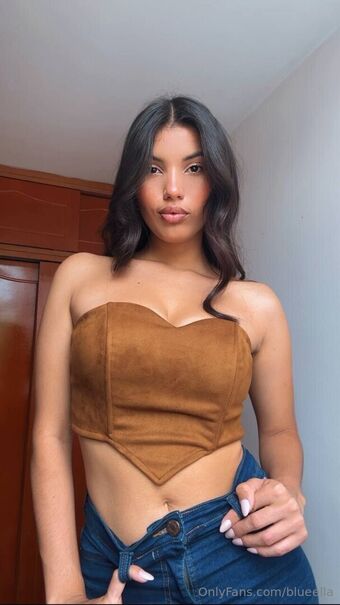 blueella Голи Изтичания OnlyFans Снимки 33